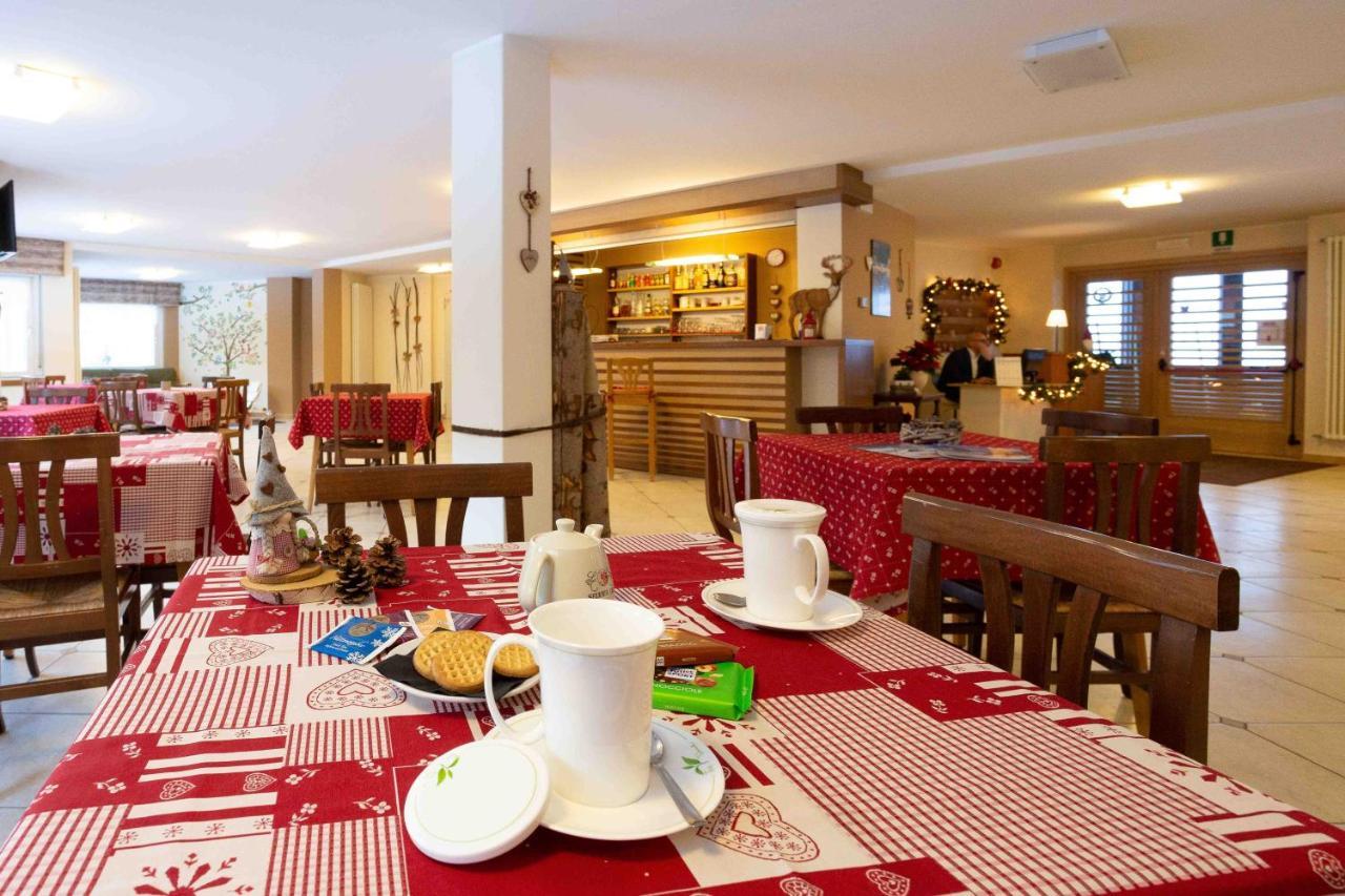 Santa Maria Ad Nives Hotel Каназей Екстериор снимка