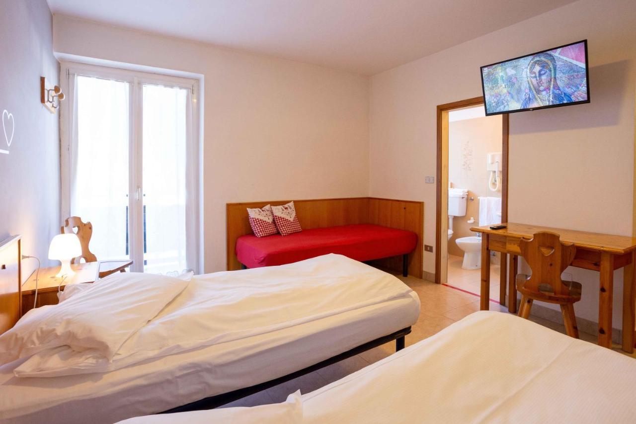 Santa Maria Ad Nives Hotel Каназей Екстериор снимка